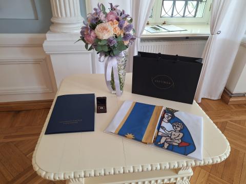 Pasveikinta pirmoji Kretingos rajono garbės ambasadorė Pasveikinta pirmoji Kretingos rajono garbės ambasadorė