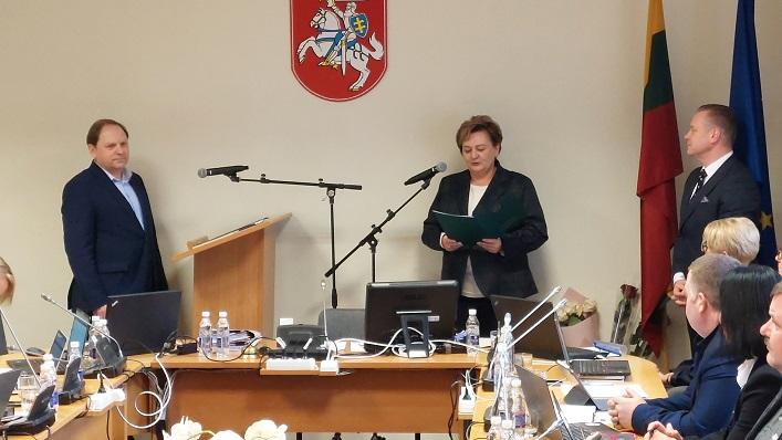 Prisiekė ir Kretingos rajono savivaldybės taryboje dirbti pradėjo Povilas Černeckis