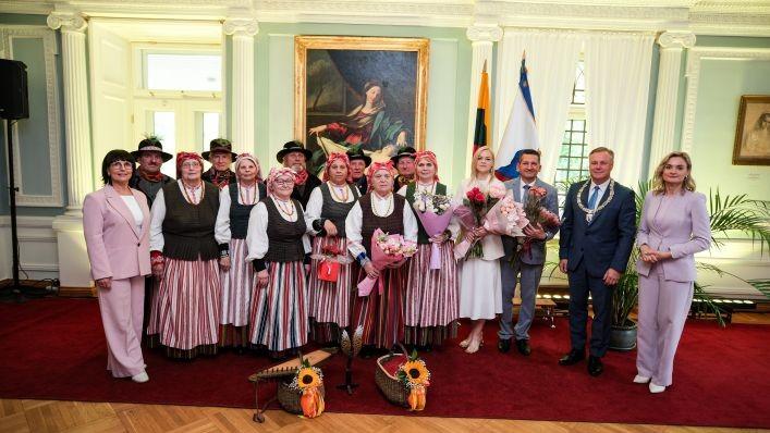 Dvariškoje aplinkoje pagerbti ir apdovanoti Kultūros ir meno premijų laureatai