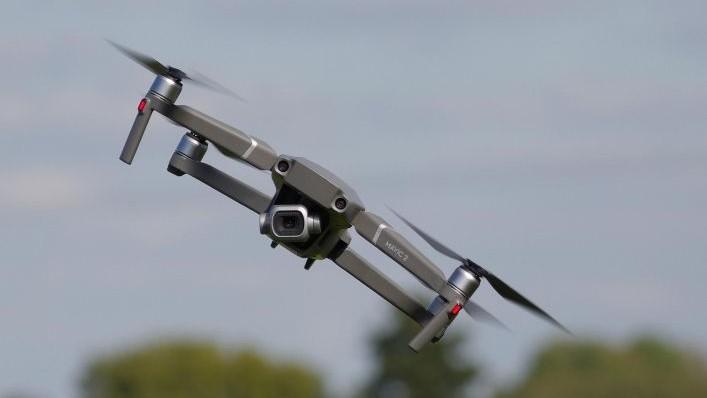 Vyks bepiločių orlaivių skraidymo pratybos 